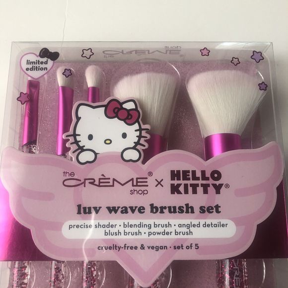 The Crème Shop x Hello Kitty Luv Wave Brush Collection (Set of 5) - Picture 3 of 4